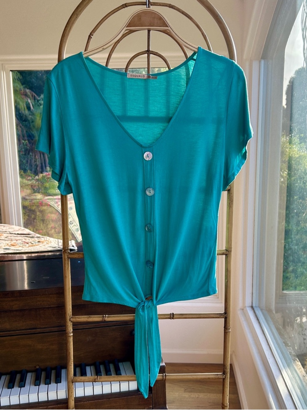 ESQUALO Teal Button-Front Tie Hem V-Neck Top New With Out Tags Size XS